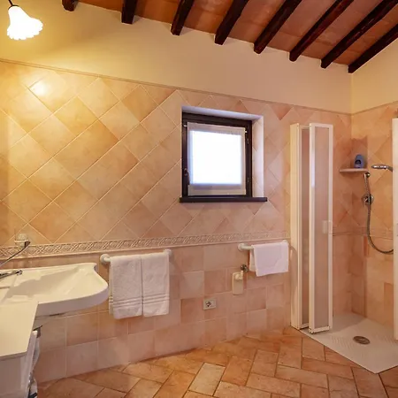 Agriturismo I Granai Farm stay *