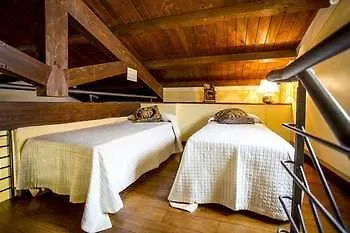 Agriturismo I Granai * Crocemaroggia