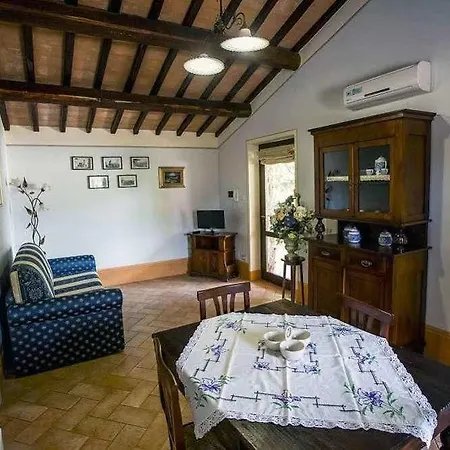 Agriturismo I Granai * Crocemaroggia