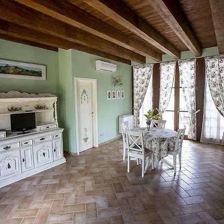 Farm stay Agriturismo I Granai *