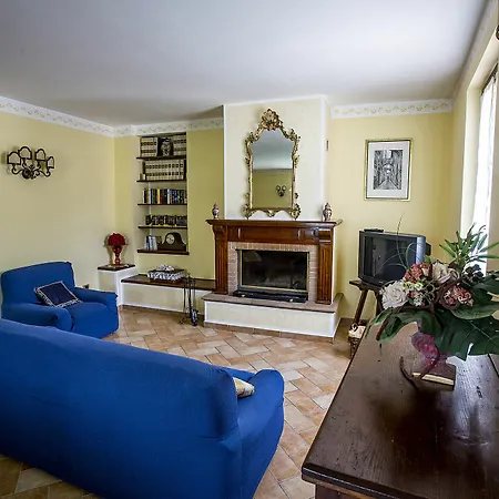 Agriturismo I Granai Farm stay *