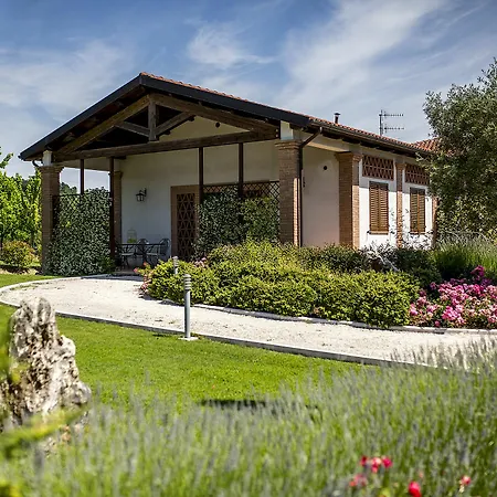 Agriturismo I Granai Farm stay