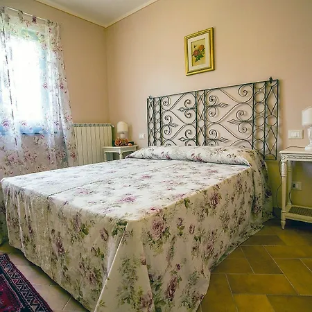 Agriturismo I Granai Farm stay