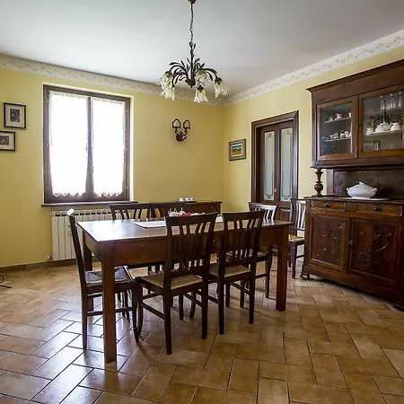 Agriturismo I Granai Farm stay